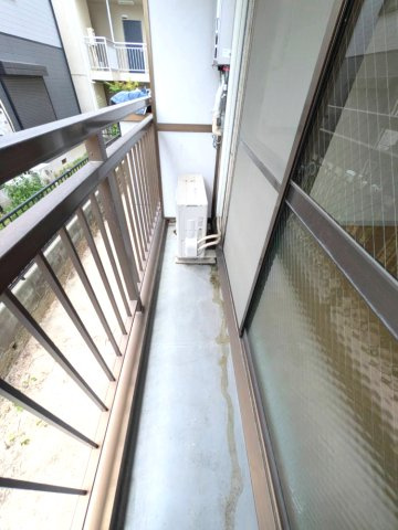 アリスト北昭和のバルコニー