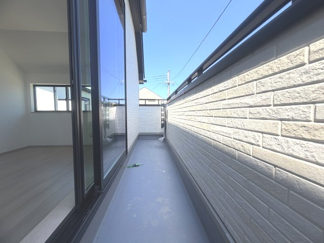 神戸市西区樫野台２丁目新築戸建B号棟のバルコニー