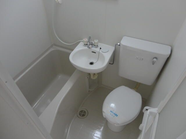 アティック目黒本町の浴室