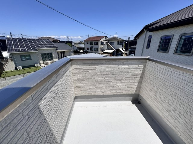 熊本市中央区出水８丁目の新築一戸建のバルコニー