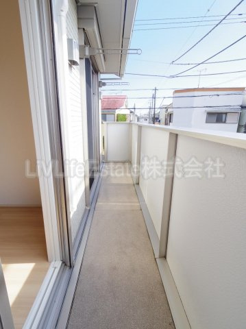 小平市仲町のテラスのバルコニー