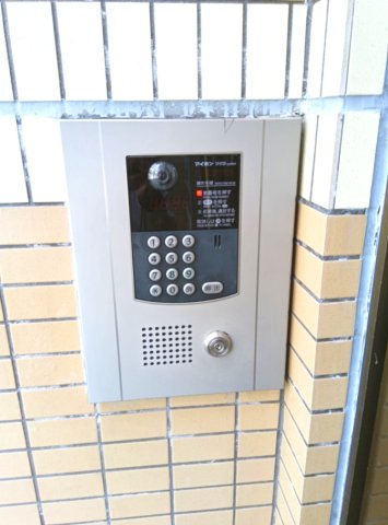 アリスト北昭和町のセキュリティ|オートロックです