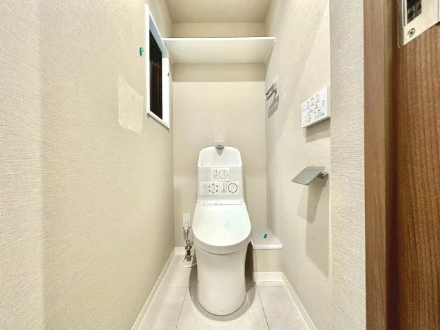 エステシティ湘南六浦4号棟のトイレ|落ち着いた空間の中で、安心してご利用いただける快適なトイレです。