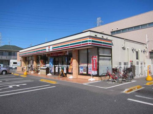 セブンイレブン　足立…まで223m