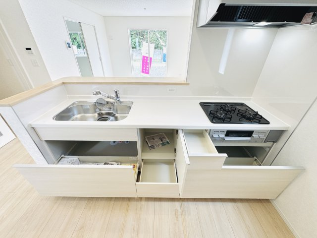 Cradle Garden伊勢崎市田部井町第9　新築住宅 3号棟のキッチン