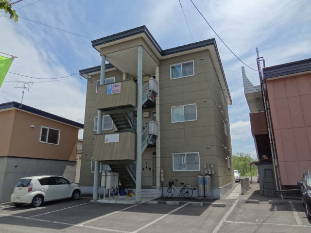 セラム弐番館