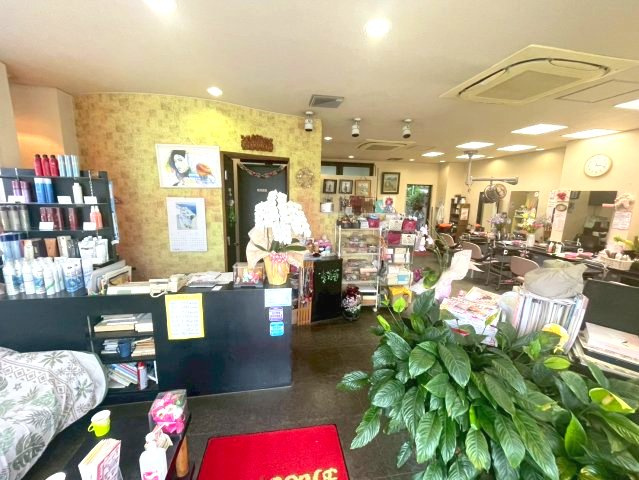 西町 桜井ビルの内装