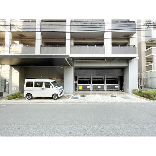 【駐車場】セイル江坂公園 