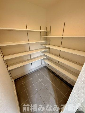 【新築】前橋市亀里町第１　３号棟(全３棟)　リーブルガーデン　新築建売分譲の収納|小物を収納するのに便利です