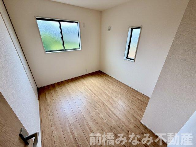 【新築】前橋市亀里町第１　１号棟(全３棟)　リーブルガーデン　新築建売分譲の洋室|洋室です