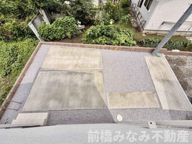 【新築】前橋市亀里町第１　１号棟(全３棟)　リーブルガーデン　新築建売分譲の駐車場|車をお持ちの方に嬉しい駐車場付きの物件です