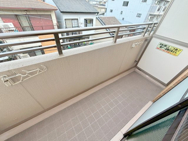 ユニコートのバルコニー