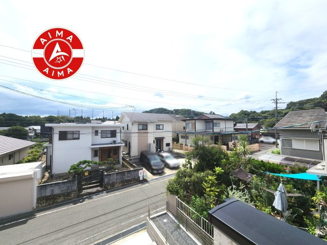 筑紫野市原第2-1棟（1号棟）の展望|窓から緑が見える物件も魅力的です。