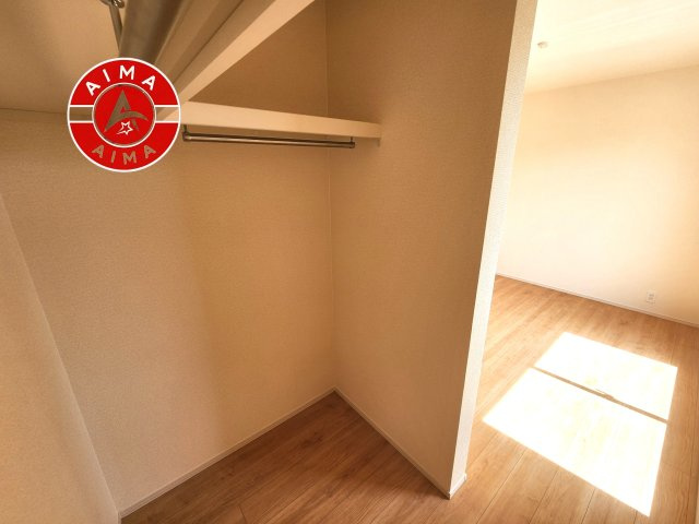 筑紫野市原第2-1棟（1号棟）の内観：施工例|収納には困りません。