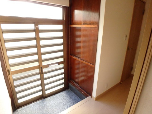 大久保邸の玄関