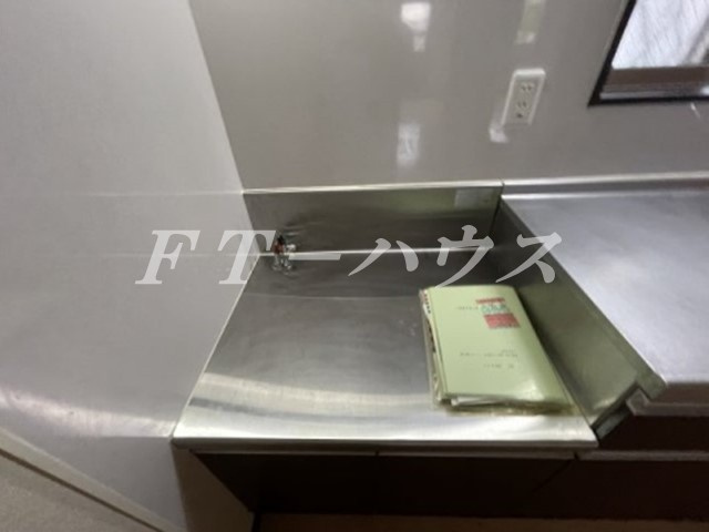 コーモド飯山満のその他