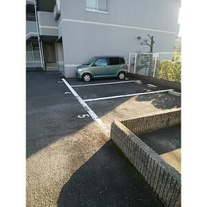 【駐車場】 | レジデンス中島