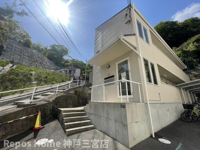 グランシャリオ山本通3