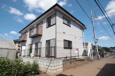 全戸角部屋の４世帯アパート
