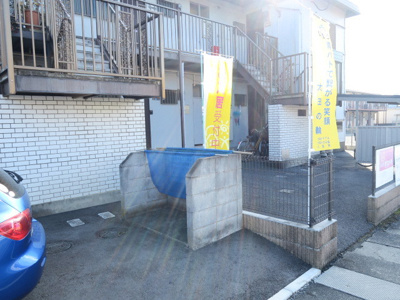 敷地内ゴミ置場