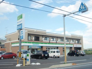 ファミリーマート柏たなか店 750m