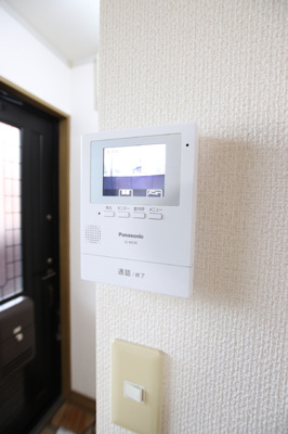 TVモニター付きで来客時も安心♪