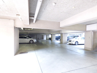 【空要確認】地下駐車場もございます♪