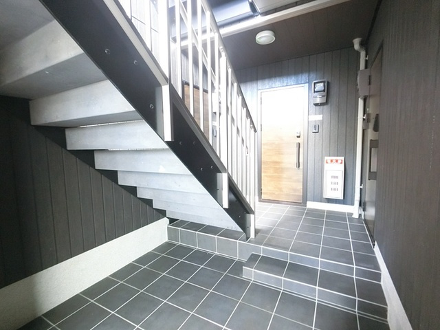 D-ROOM並榎町のエントランス|ロビー