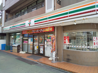 セブン-イレブン 練馬北町１丁目店まで170ｍ