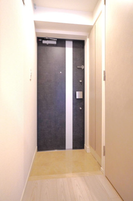 【玄関】 | プライムブリス蔵前 | ※写真は同タイプ住戸です。