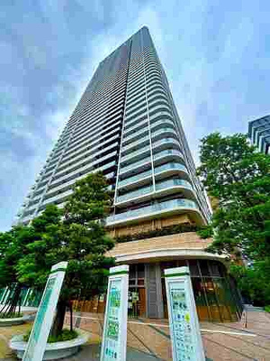 【外観】 | ＨＡＲＵＭＩ　ＦＬＡＧ　ＰＡＲＫ　ＶＩＬＬＡＧＥ　Ｔ棟 | 建物外観　※2026年6月の写真