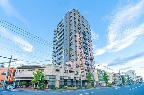 【外観】 | エクメーネ赤羽 | 建物外観別角度1　※前回募集時2021年03月の写真