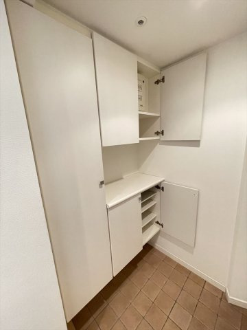 グラントゥルース東向島の玄関