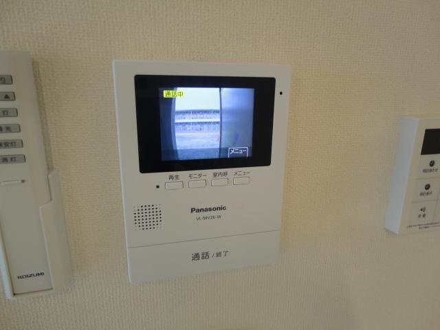 エバープレイスの内装|カメラ付インターホン