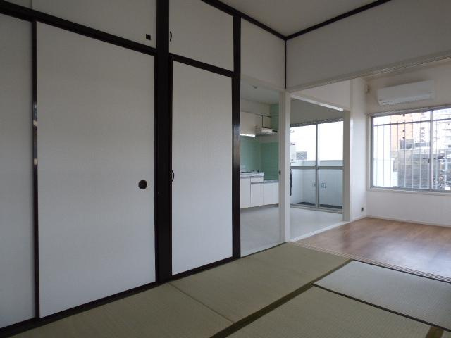 清水ビル