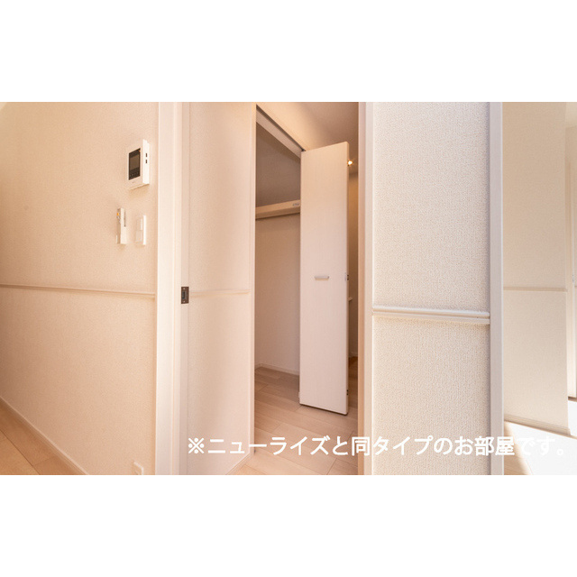 岐阜市長森本町２丁目のアパートの収納