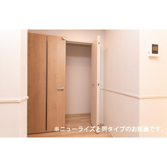 岐阜市長森本町２丁目のアパートの収納