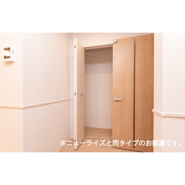 岐阜市長森本町２丁目のアパートの収納