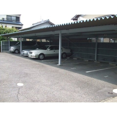 永井町１丁目駐車場の外観