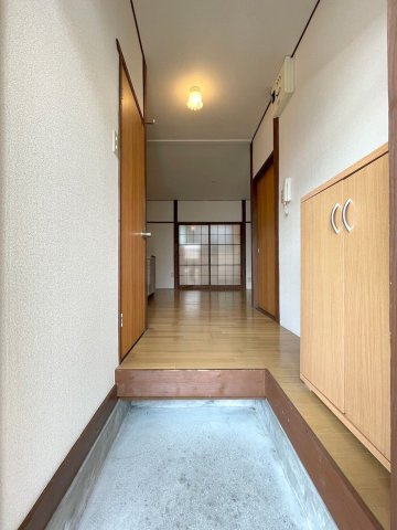 【玄関】 | フローレンス野間