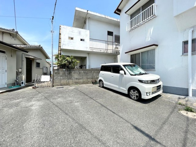 【駐車場】 | フローレンス野間