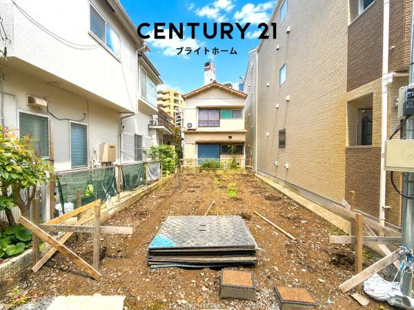 横浜市中区英町の新築一戸建