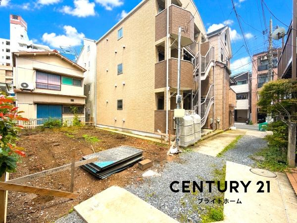 横浜市中区英町の新築一戸建の前面道路含む現地写真|周辺物件、周辺環境も合わせてご案内可能です！
お気軽にお問い合わせください。