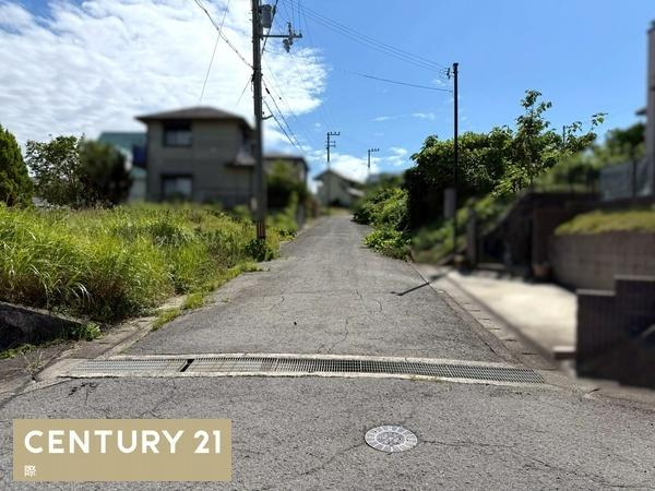 和歌山市加太　土地の前面道路含む現地写真