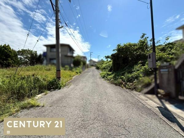 和歌山市加太　土地の前面道路含む現地写真
