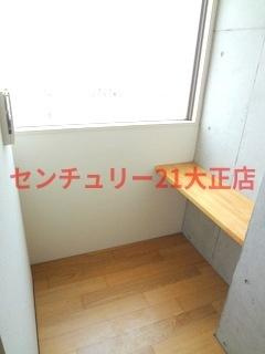 レオンコンフォート弁天町のエントランス|書斎スペース