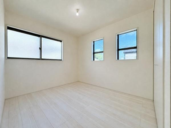 大和市福田の新築一戸建の洋室|2F洋室5.34帖。