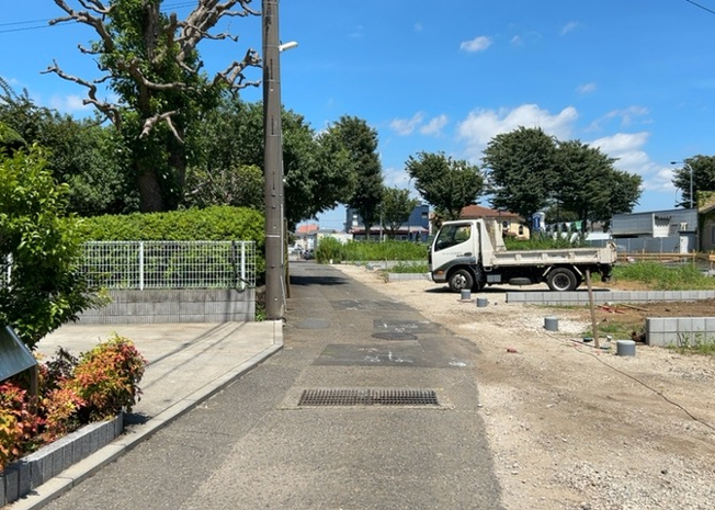 【展望】 | 土地の地勢が高台の場合、景色を綺麗にみることができ、景色にこだわってお家探ししている方におすすめです！また平坦地よりも風通しがいいというメリットがあります。デメリットもあるので是非現地でご確認下さい。