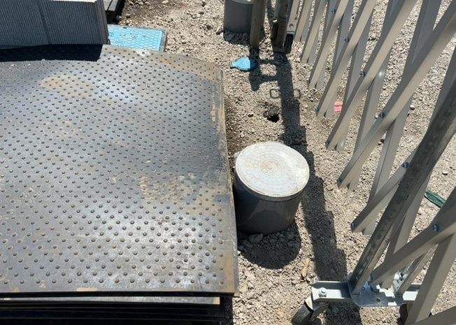 【設備】 | 敷地内には、散水栓や立水栓があります。水道水を直接利用できるため、水を運ぶ手間を省くことが出来ます。大量の水を必要とする洗車作業や清掃などに役立ちます。その他設備とあわせて、現地でご確認ください。