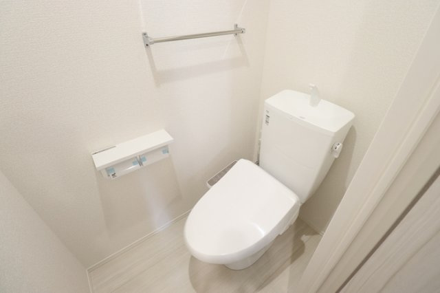 ピエドリオのトイレ|ゆったりとした空間のトイレです